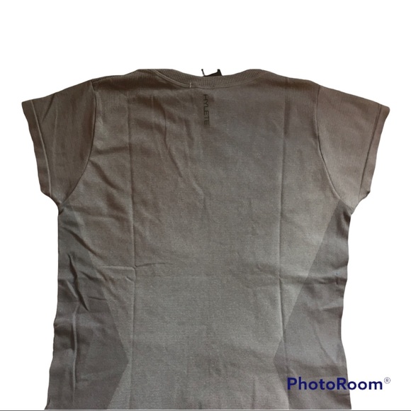 HYLETE 〰️ Women’s circuit performance seamless top - Picture 5 of 5